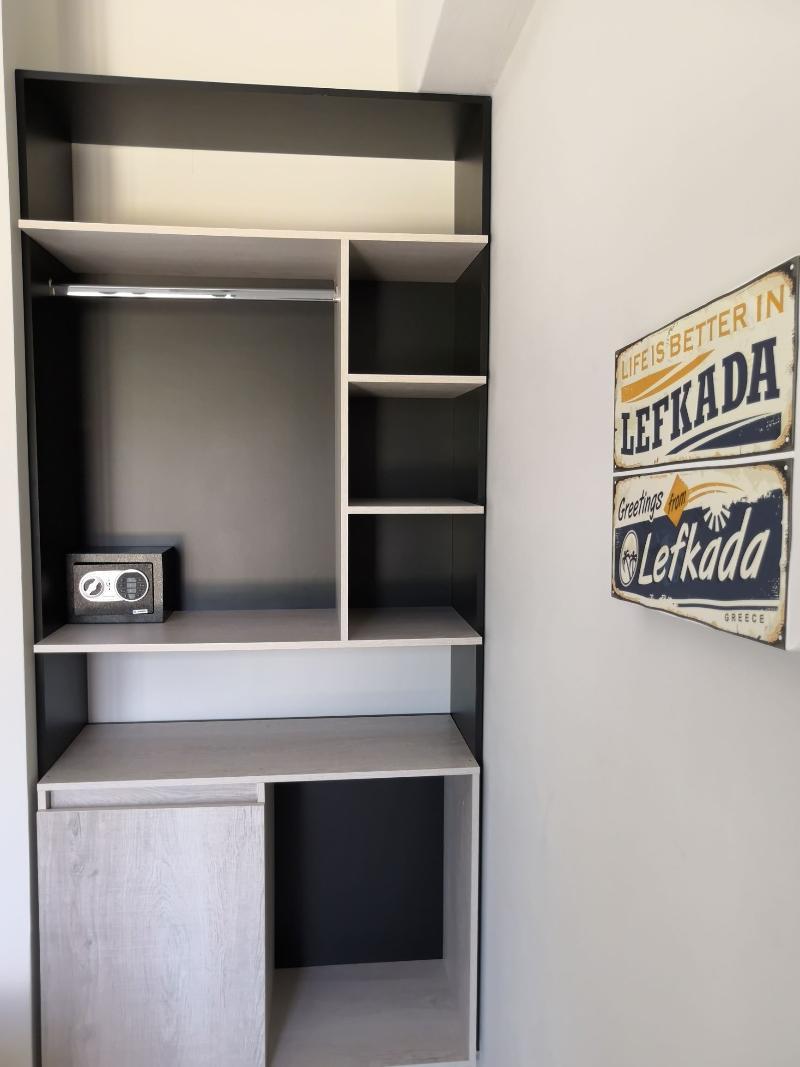 Bikini Apartments Kariótai Екстериор снимка