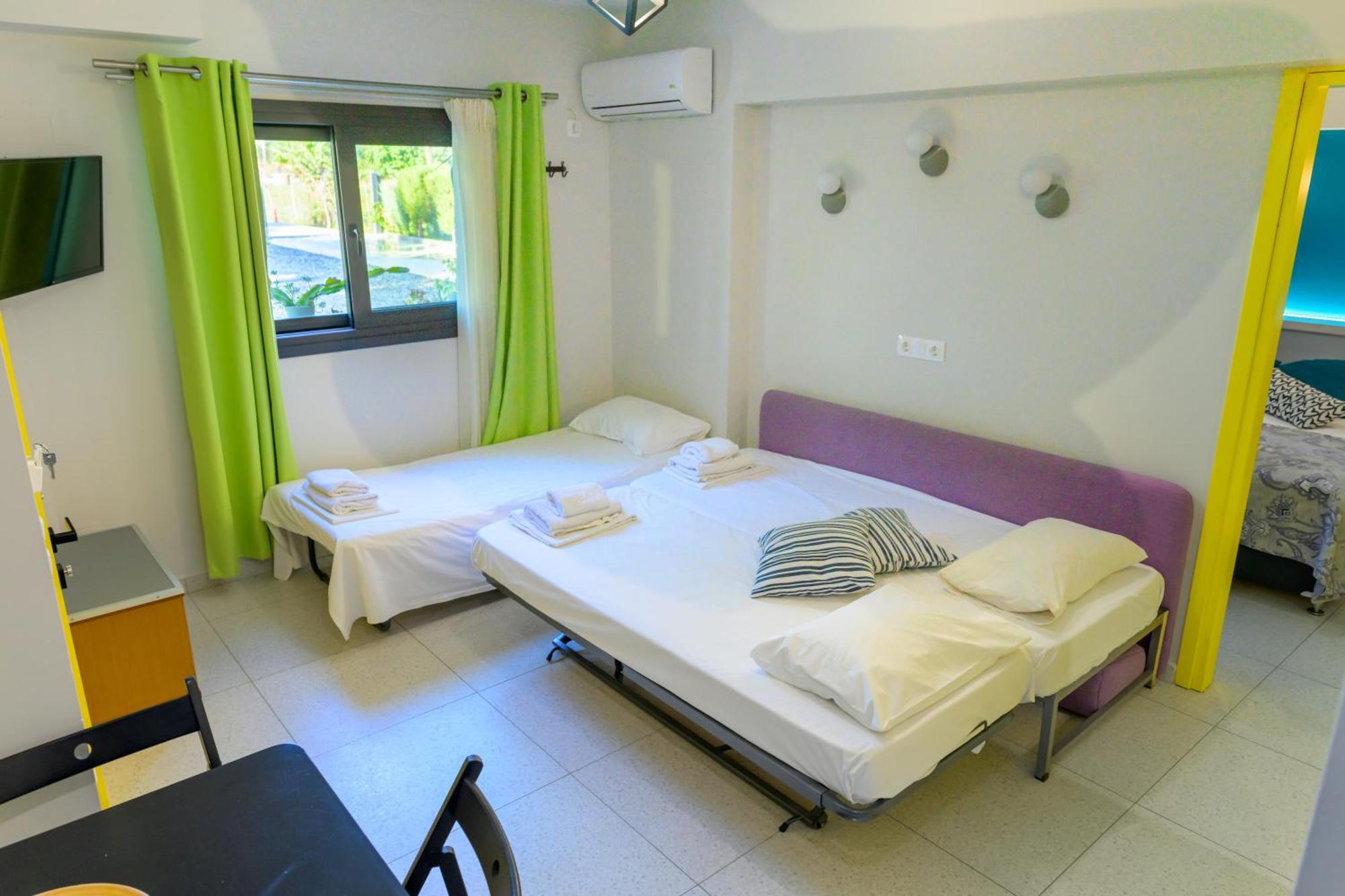 Bikini Apartments Kariótai Стая снимка