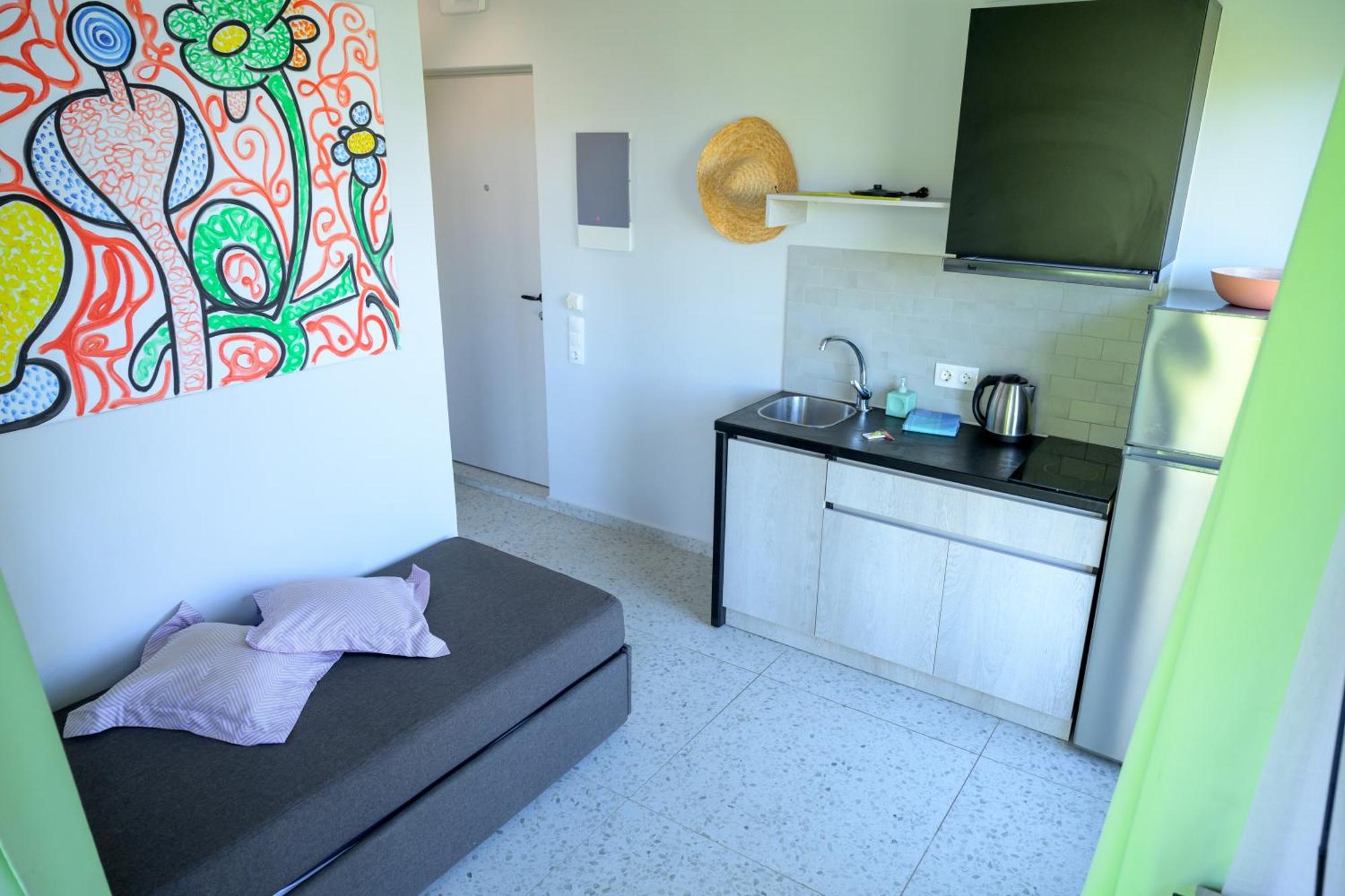 Bikini Apartments Kariótai Екстериор снимка